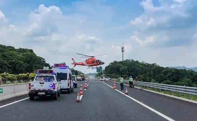 赫章高速公路汽车救援案例