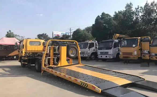 赫章汽车中途维修案例